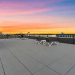 1Bd - Sleeps 4 - Harbor Views - Near Fish Town-